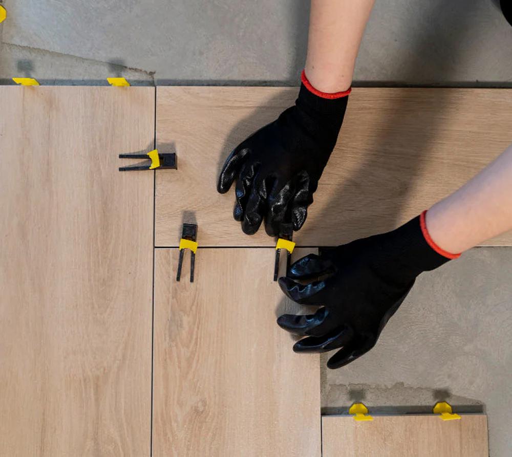 Tools & Adhesives