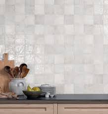 GNS Tile 2TIMWHG 61236 TIMEWORN WHITE GLOSS 200X200MM