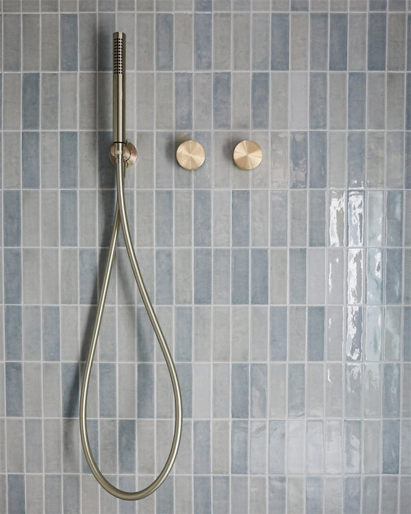 KARA PROGRESSIVE SHOWER MIXER BRUSHED GOLD (NR271909BG)
