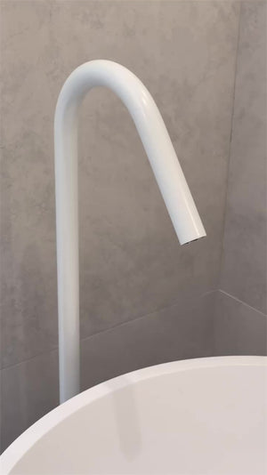 MECCA FREESTANDING BATH SPOUT ONLY MATTE WHITE (NR221903aMW)