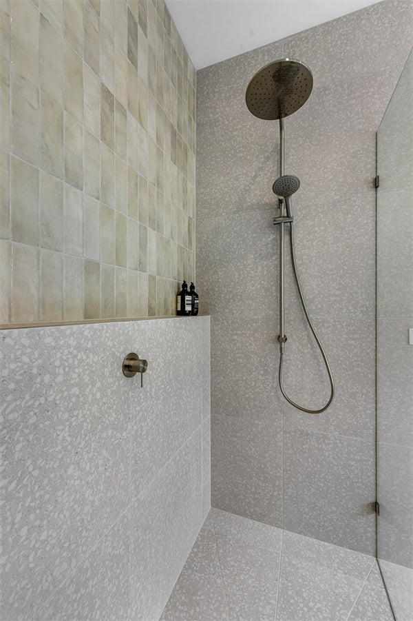MECCA SHOWER MIXER 80MM PLATE GUN METAL (NR221911GM)