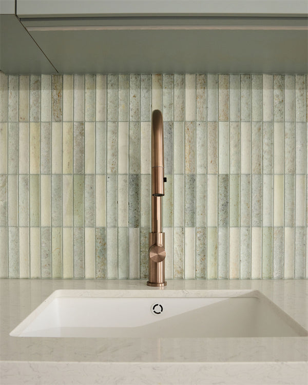 MECCA PULL OUT SINK MIXER WITH VEGIE SPRAY FUNCTION BRUSHED BRONZE (NR221908BZ)