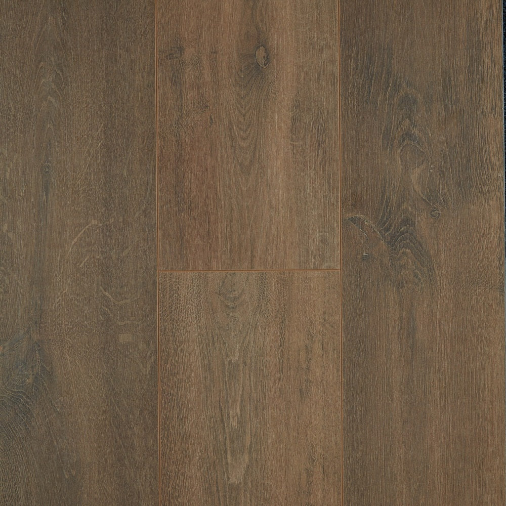 Preference Oakleaf HD Plus Water Resistant Laminate 12mm - Clove