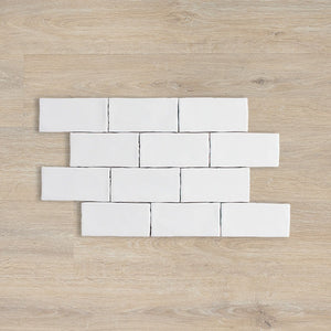 DS0007	LODGE SUBWAY WAVY EDGE MATT WHITE WALL 75X150MM 07WAW1M