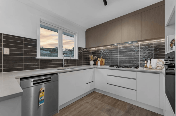 DSS Tile EQU0006 COTTAGE SUBWAY DARK GREY GLOSS 75X300MM Made In Spain