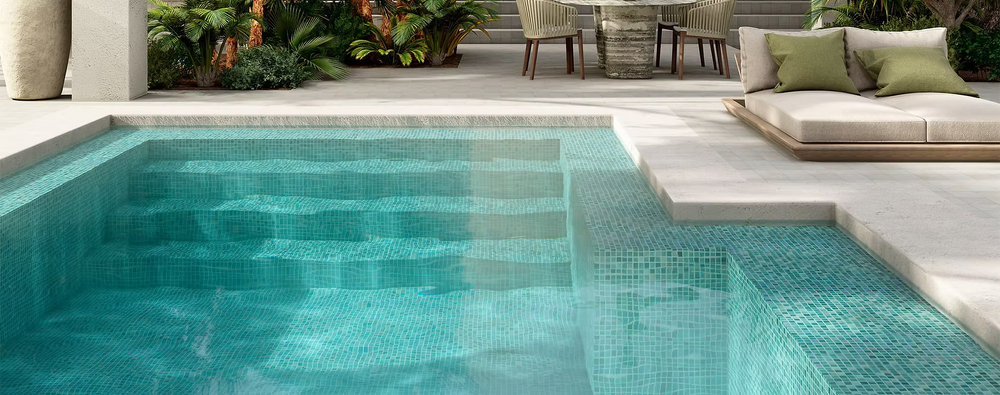 AGSAPMMOS	ALTTOGLASS IRIS MIX SAPHIRE 7807 POOL MOSAIC 316X396