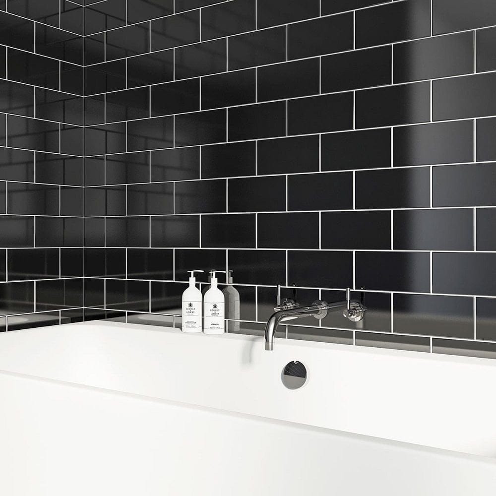 LEO0017 PLAIN BLACK GLOSS 75*150MM