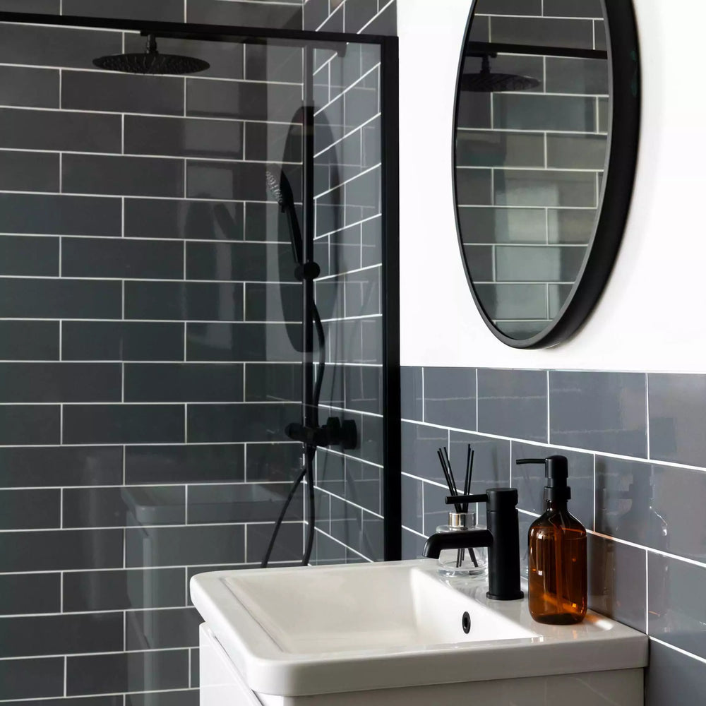 LEO0028 SUBWAY GLOSS DARK GREY 100X300MM