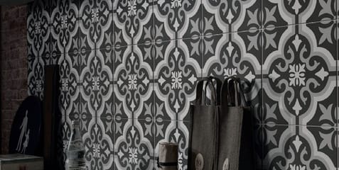 Picasso Braga Blk & Wht Pattern Tile 200x200mm