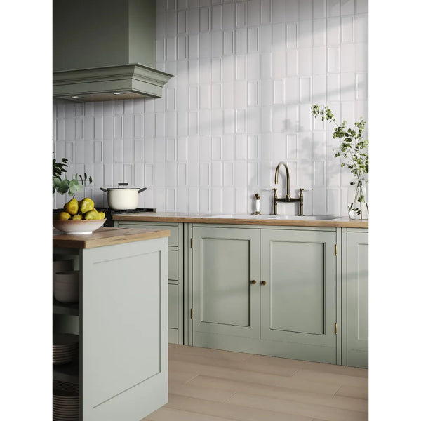GNS Tile HAMWHG13 HAM00G-F HAMILTON WHITE GLOSS FRAME 68X280MM