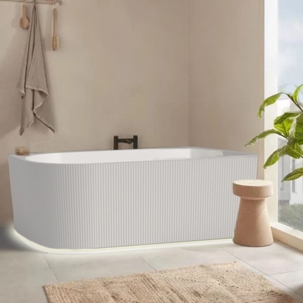 Best Bm Bathtubs BTG1700R Genova Right Corner Bathtub 1700mm (Long) x 800mm (Wide) x 580mm (Height) (Copy)
