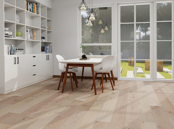 HTT Flooring Timber Flooring Quercus 15mm European Oak Flooring 1900x190x15/4mm - Oak Latte