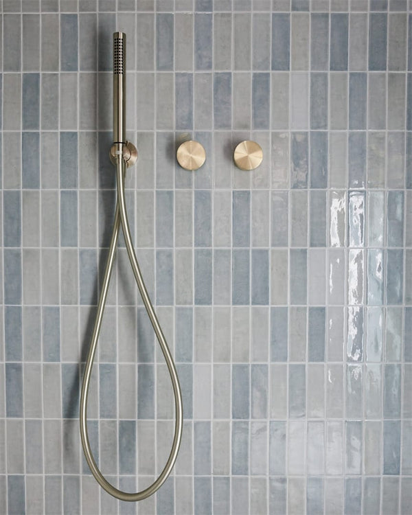 Nero Mixer Taps KARA PROGRESSIVE SHOWER MIXER BRUSHED GOLD (NR271909BG)