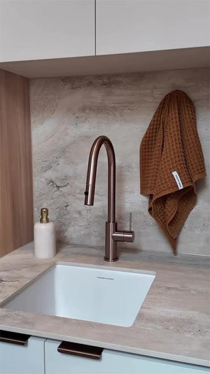 Nero Mixer Taps MECCA PULL OUT SINK MIXER WITH VEGIE SPRAY FUNCTION BRUSHED BRONZE (NR221908BZ)