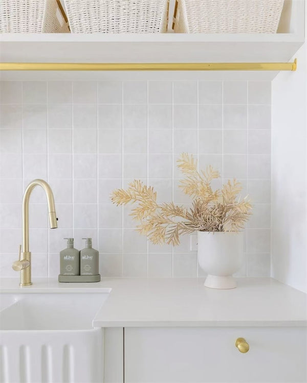 Nero Mixer Taps MECCA PULL OUT SINK MIXER WITH VEGIE SPRAY FUNCTION BRUSHED GOLD (NR221908BG)