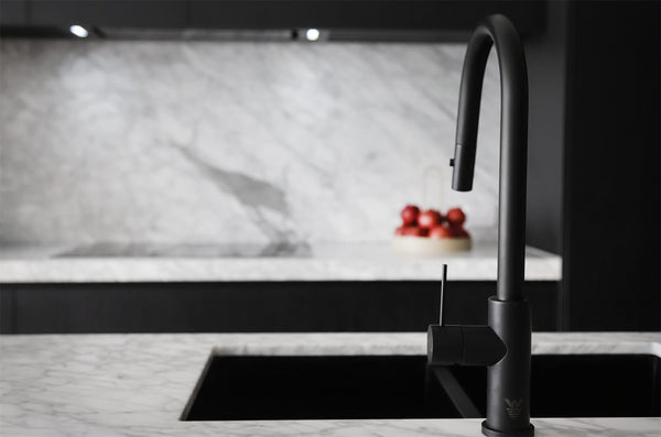 Nero Mixer Taps MECCA PULL OUT SINK MIXER WITH VEGIE SPRAY FUNCTION MATTE BLACK (NR221908MB)