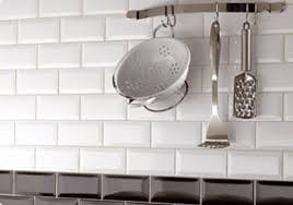 EQU0011 CARARRA METRO BEVELLED GLOSS 75X300MM Made In Spain